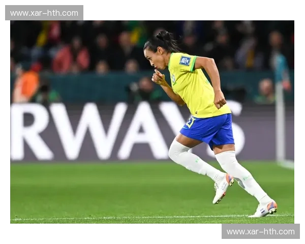 蓝调优雅邂逅桑巴狂想:当意大利意蕴撞击巴西之魂,这场女足巅峰之战你绝不能缺席